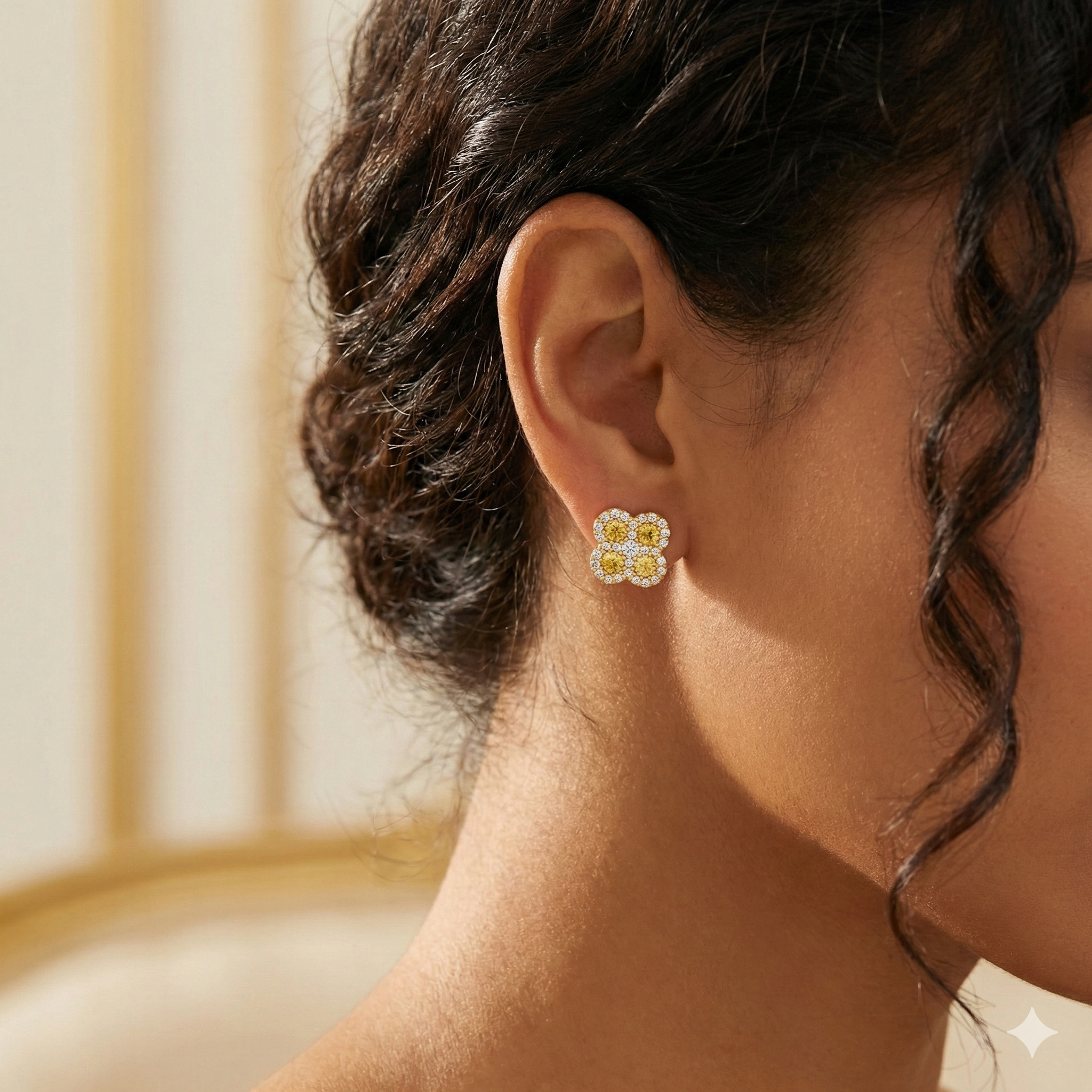 clover-sapphire-earring-18k-gold