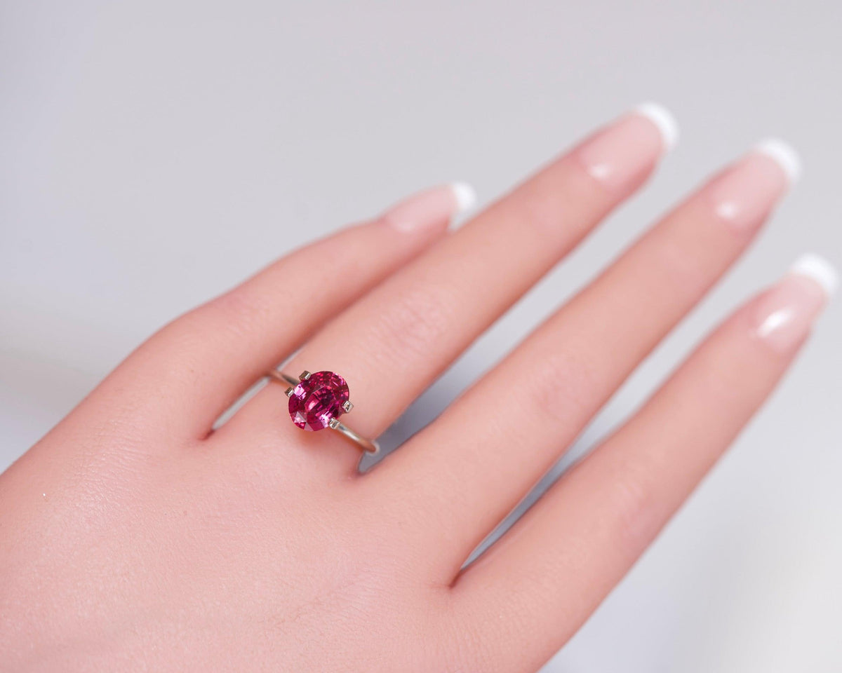 3.03 ct Vivid Raspberry pink Sapphire GIA Certified Unheated Oval Cut Gemstone