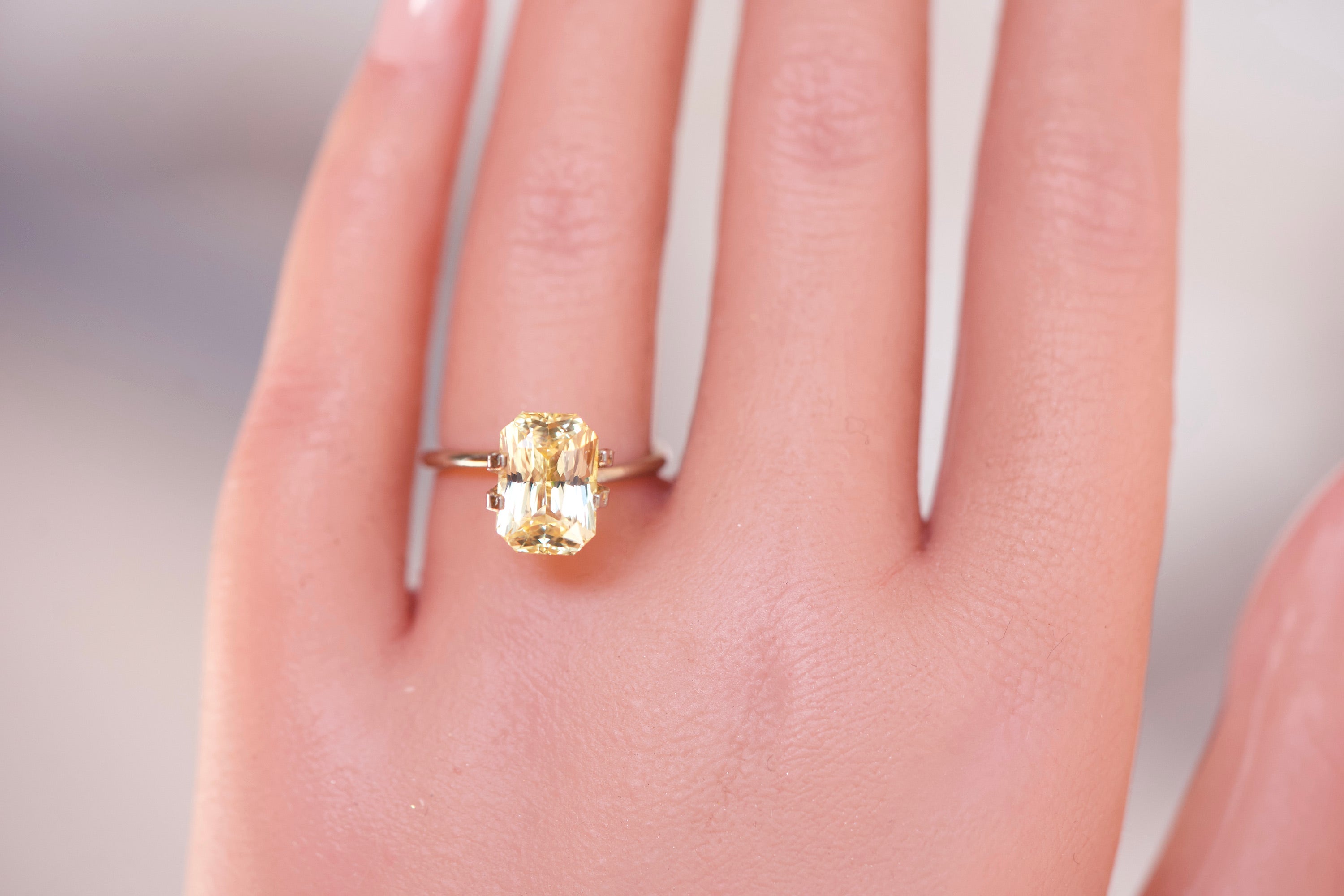 5.07 ct Yellow Sapphire GIA Certified Unheated Radiant Cut Gemstone