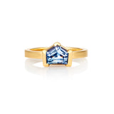 Sky blue Ceylon sapphire shield cut in yellow gold