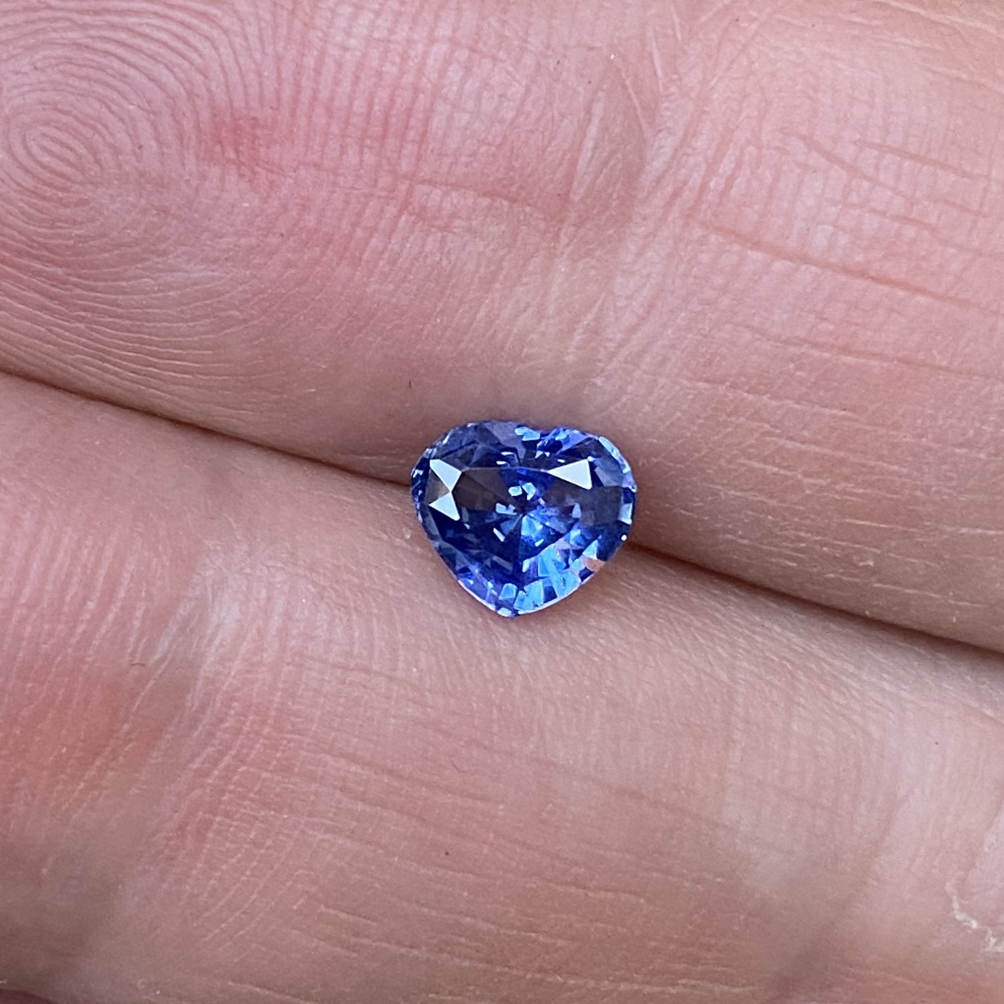 0.94 ct Heart Sapphire Violet Blue Natural Certified Unheated