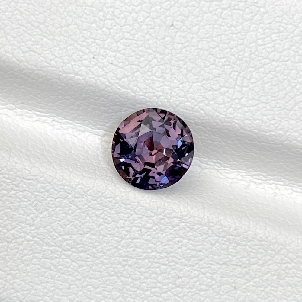 2.03 ct Chocolate Colour Shift Sapphire Round Natural Unheated
