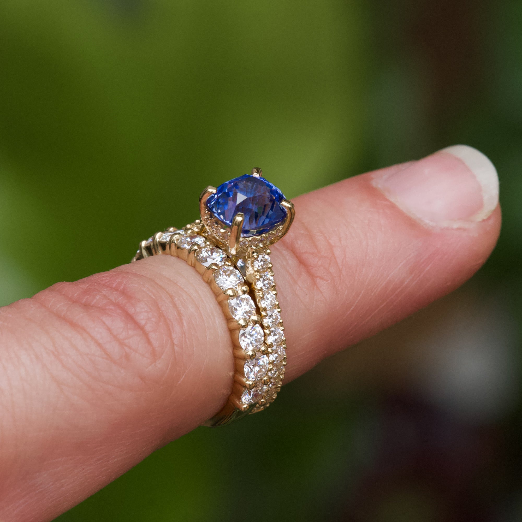 Blue Sapphire Engagement Ring Yellow Gold