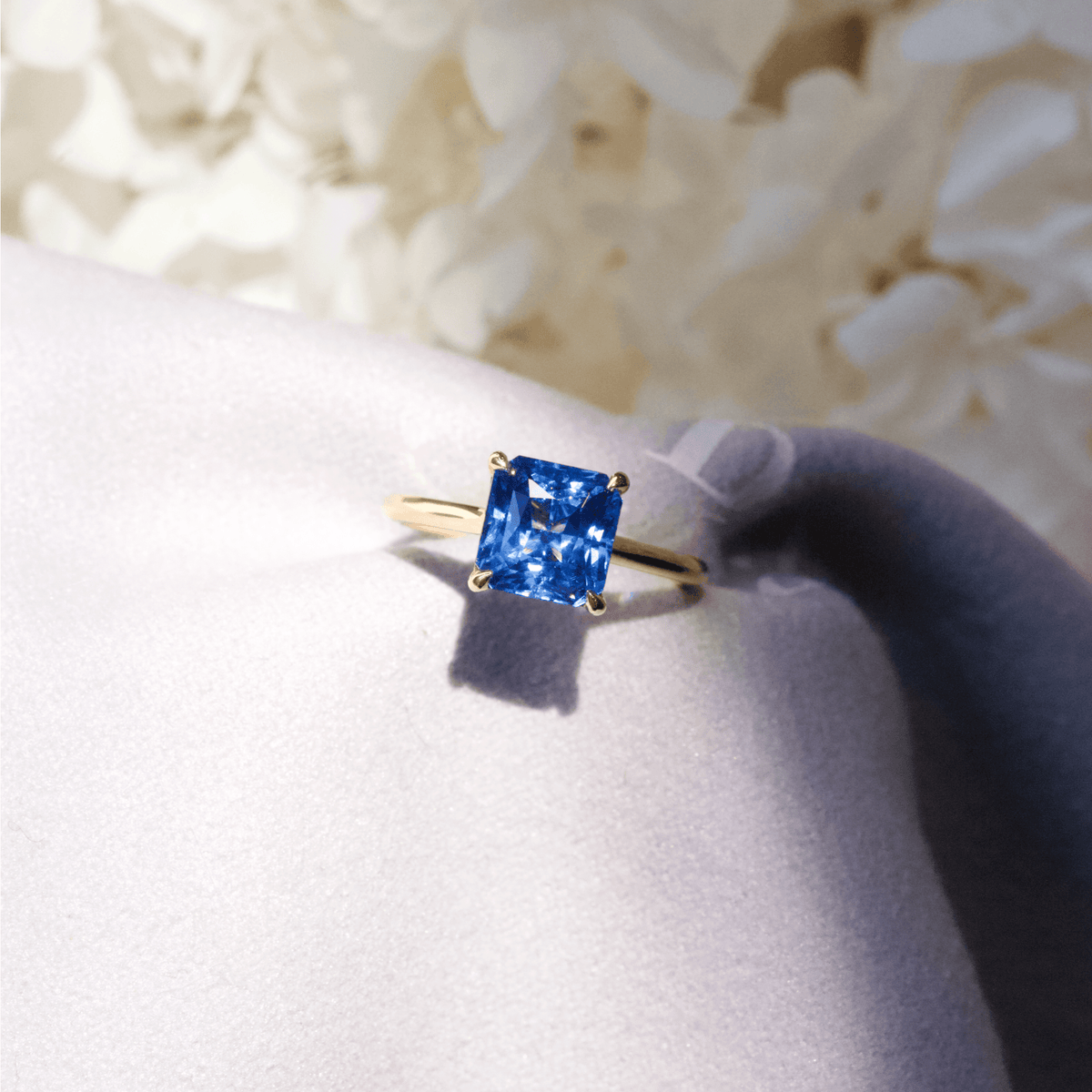 Cornflower Blue Sapphire Solitaire Engagement Ring