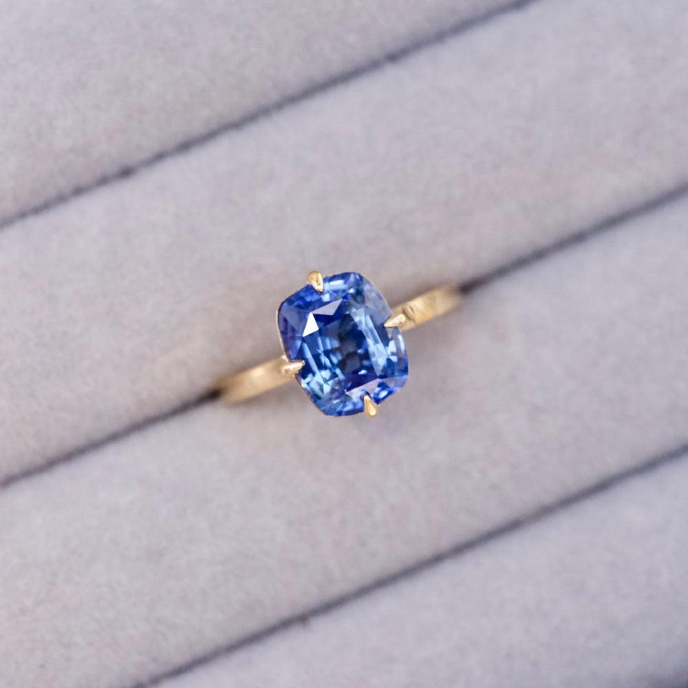 Cornflower Blue Sapphire Compass Set Engagement Ring Yellow Gold