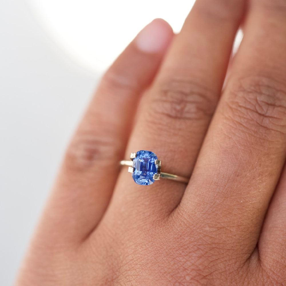 1.84 ct Cornflower Blue Sapphire Cushion Cut Natural Unheated