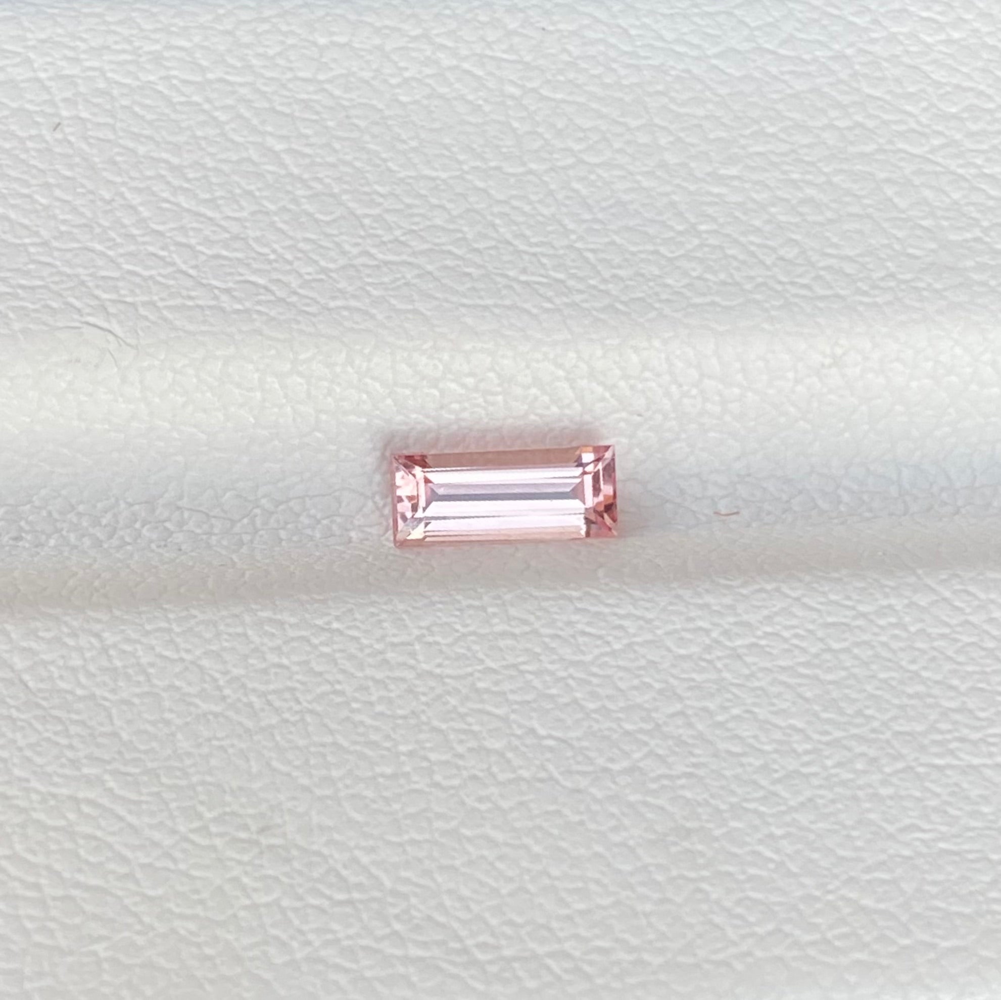 0.41 ct Padparadscha Sapphire Baguette Cut Natural Heated Gems