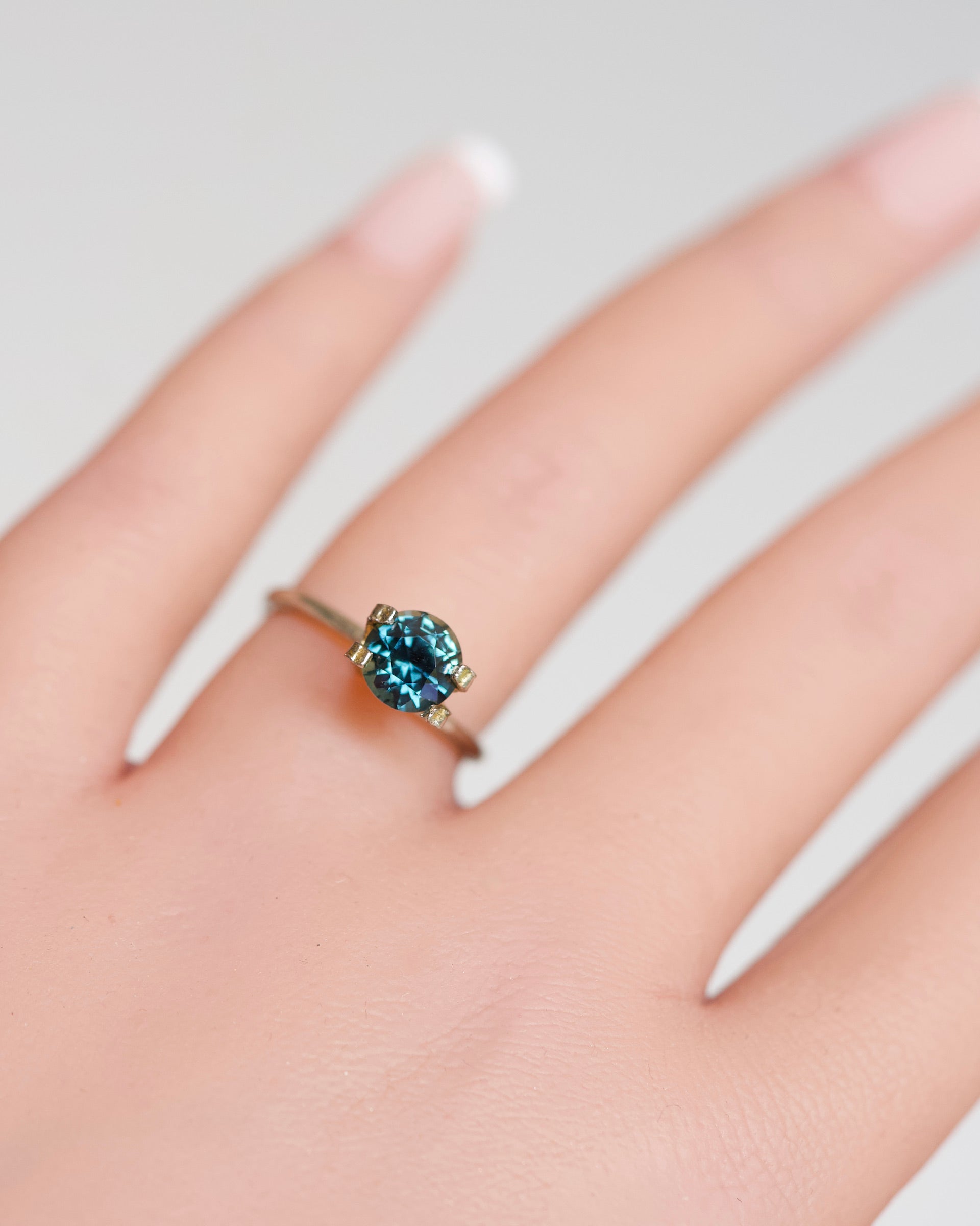 1.59 ct Teal Blue Round Cut Heated Madagascar Sapphire