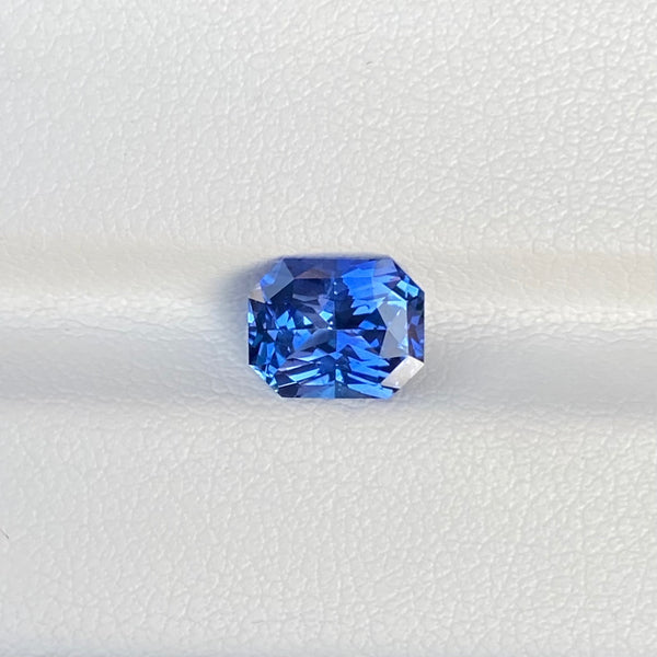 2.03 ct Cornflower Blue Sapphire Radiant Cut Natural Heated