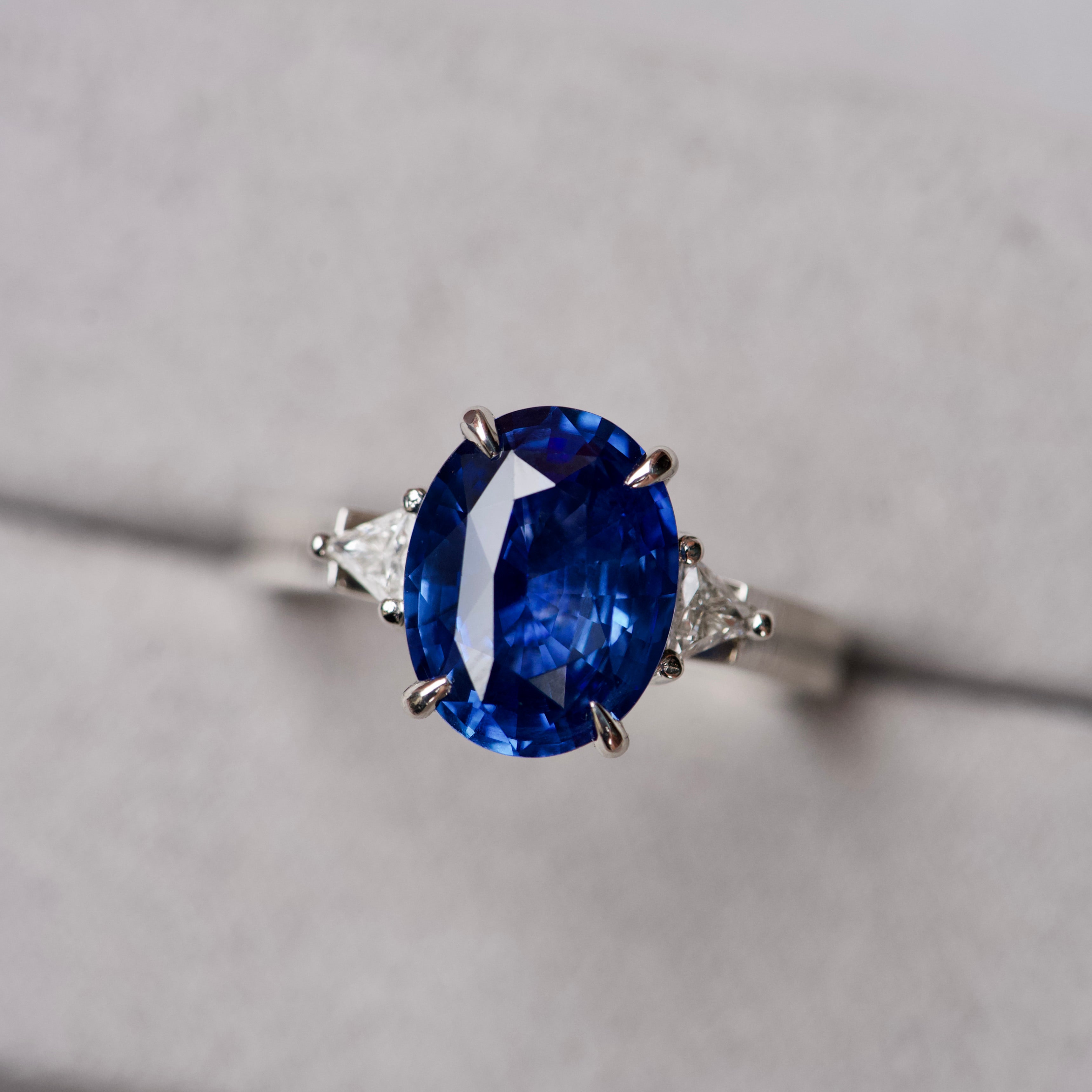 Ceylon Blue Sapphire Diamond Trilogy Platinum Ring 5.02 ct