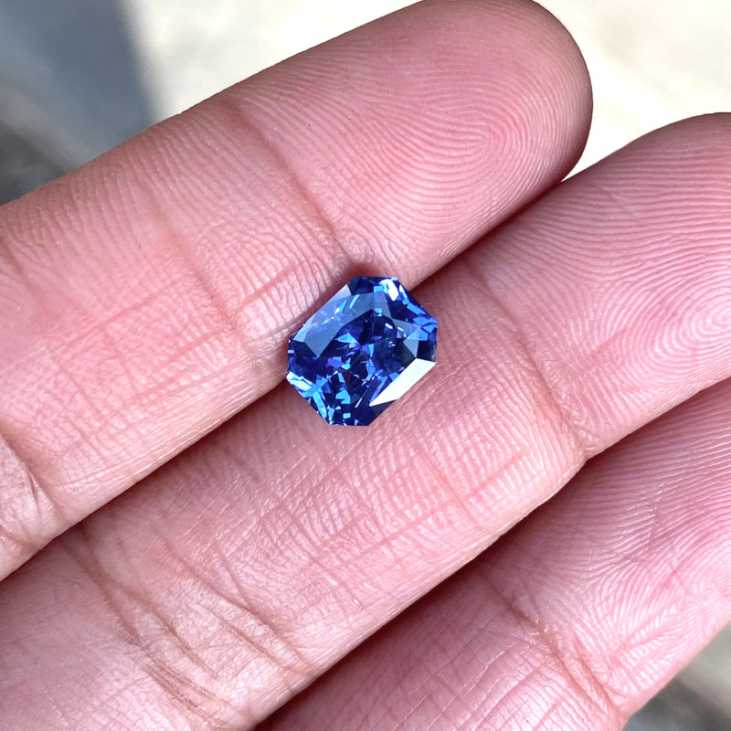 2.03 ct Cornflower Blue Sapphire Radiant Cut Natural Heated