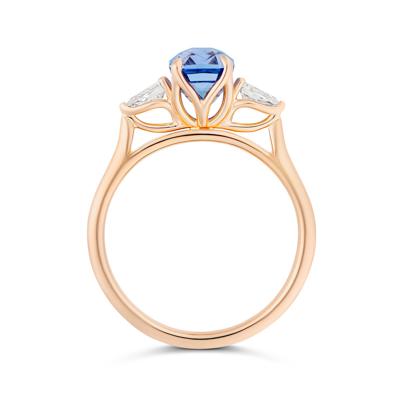 Cornflower Blue Ceylon Sapphire Diamond Trilogy Ring Rose Gold