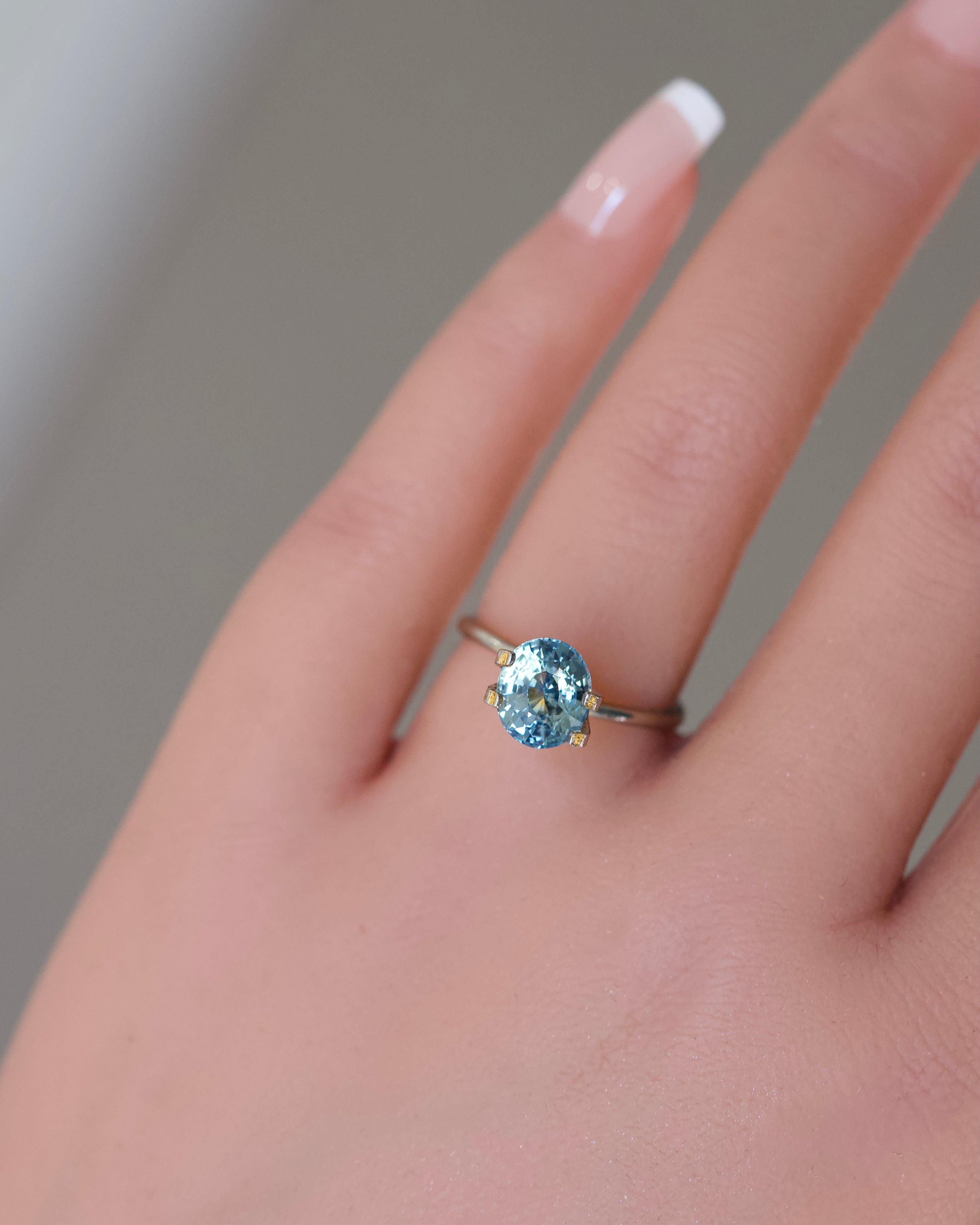 oval cut unheated bluish green sapphire