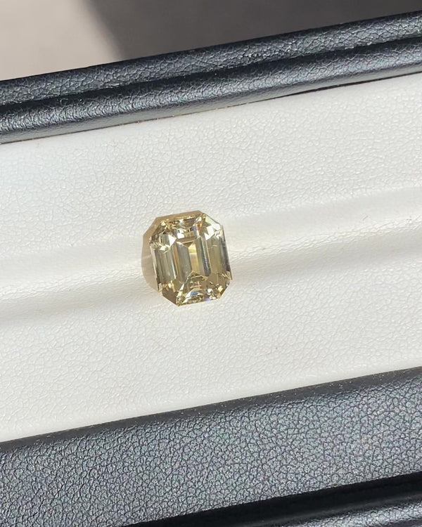 5.25 ct Yellow Emerald Cut Sapphire GIA Unheated Ceylon Gem