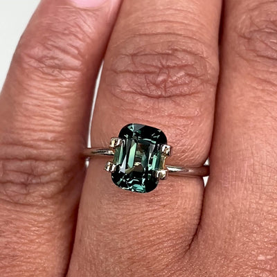 3.03 ct Green Sapphire Cushion Shape Natural Unheated Gems
