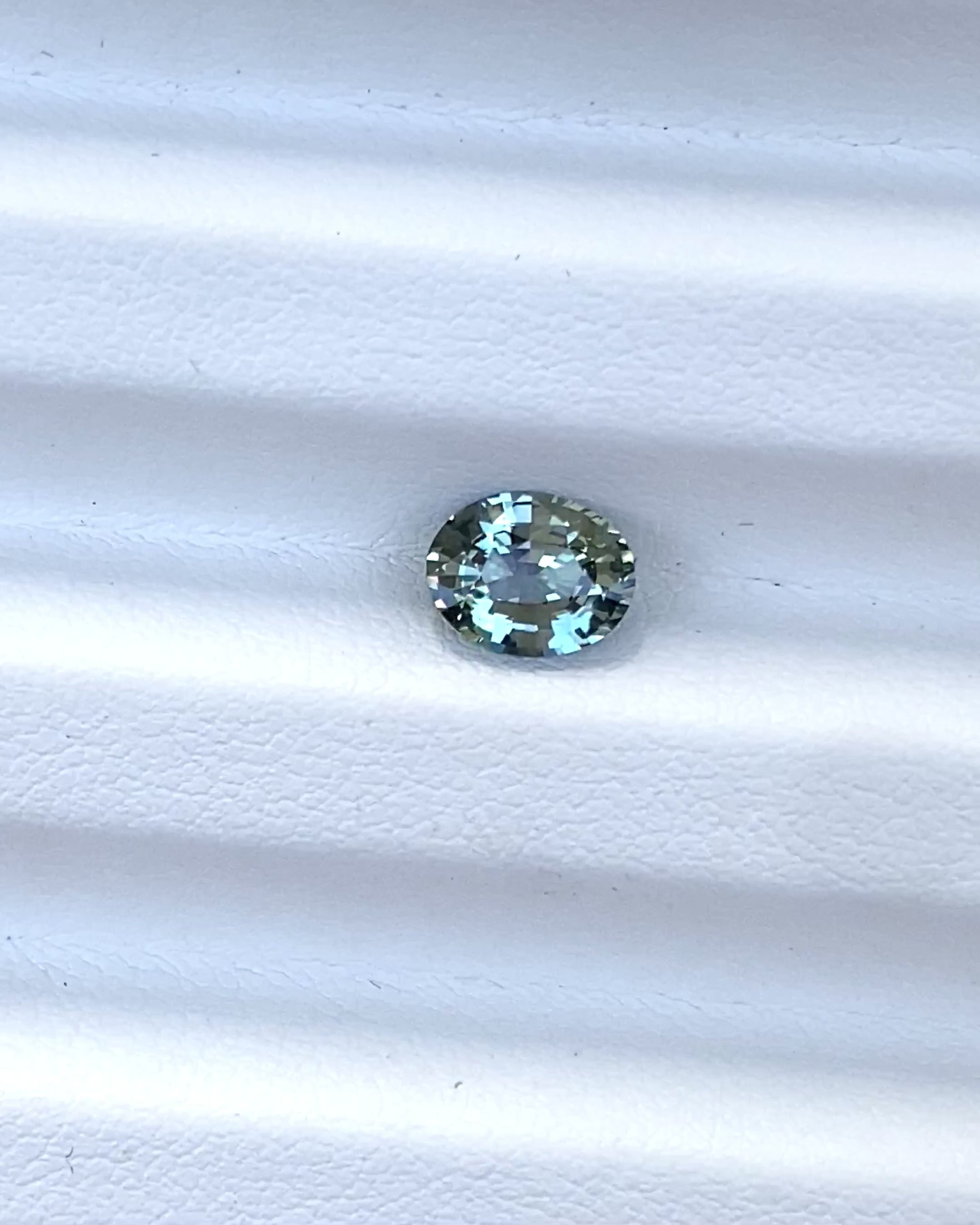1.52 ct Mint Greenish Grey Sapphire 