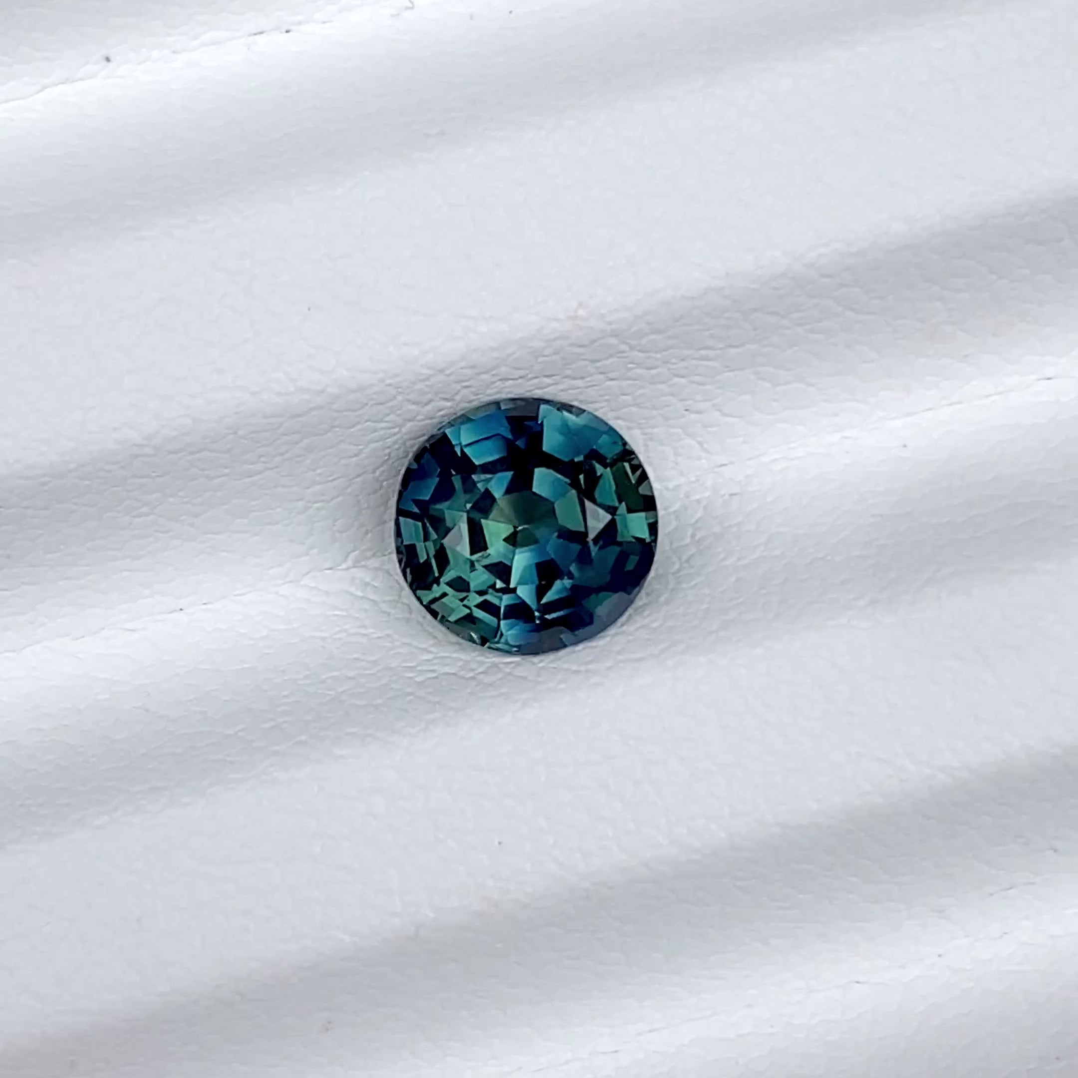 2.58 ct Teal Sapphire Round Shape Natural Unheated Gems