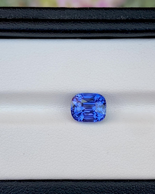 3.51 ct Vivid Blue Ceylon Sapphire Cushion Cut Heated Natural Gem