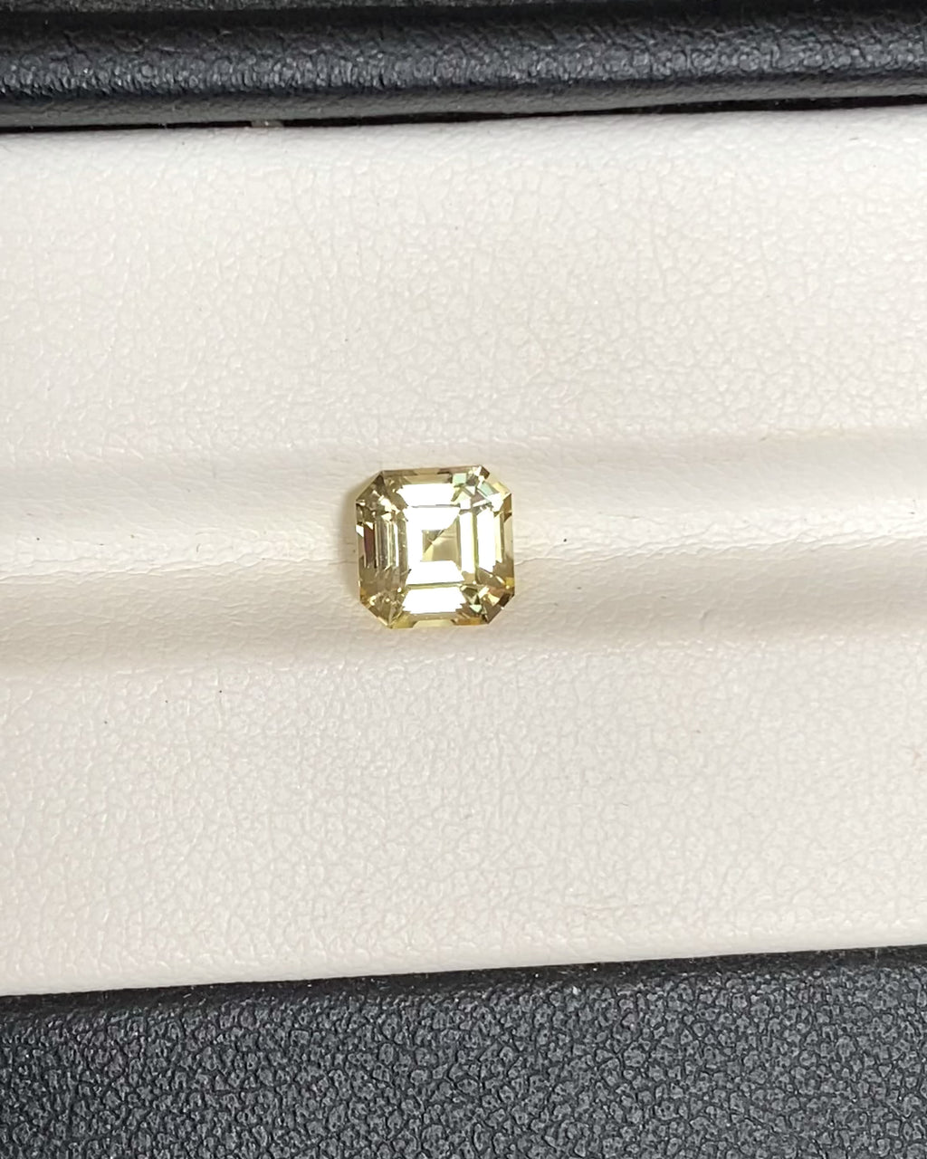 1.37 ct Yellow Square Emerald Cut Ceylon Sapphire Unheated Gemstone