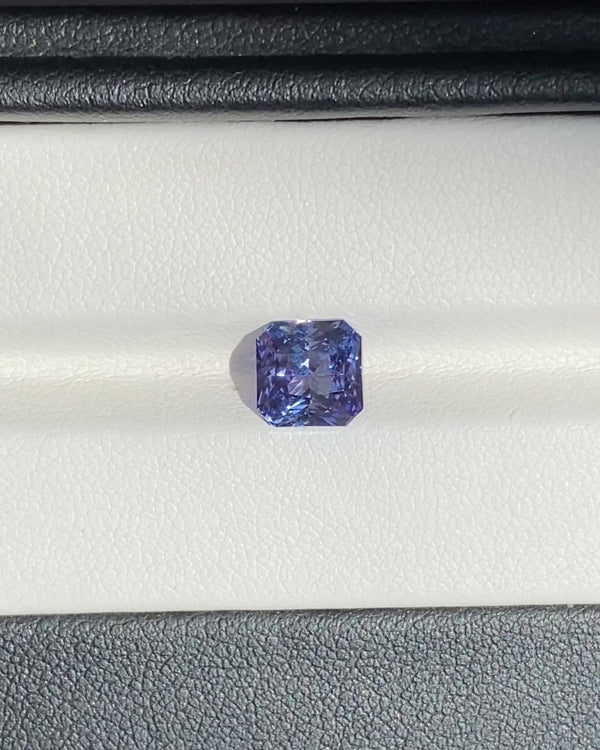2.56 ct Violetish Blue Square Radiant Cut Ceylon Sapphire Unheated Gem