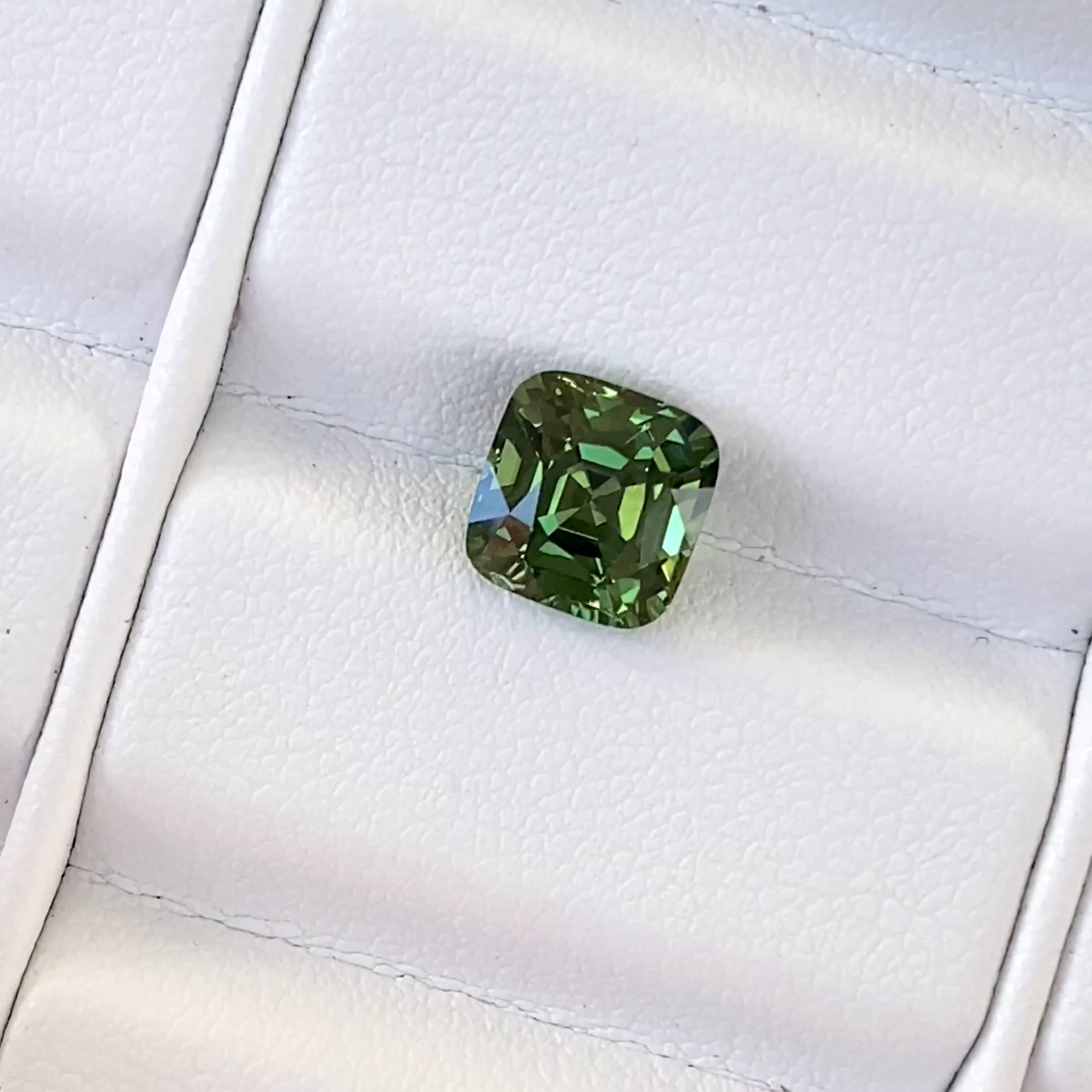 2.54 ct Green Sapphire Cushion Shape Natural Heated Gems