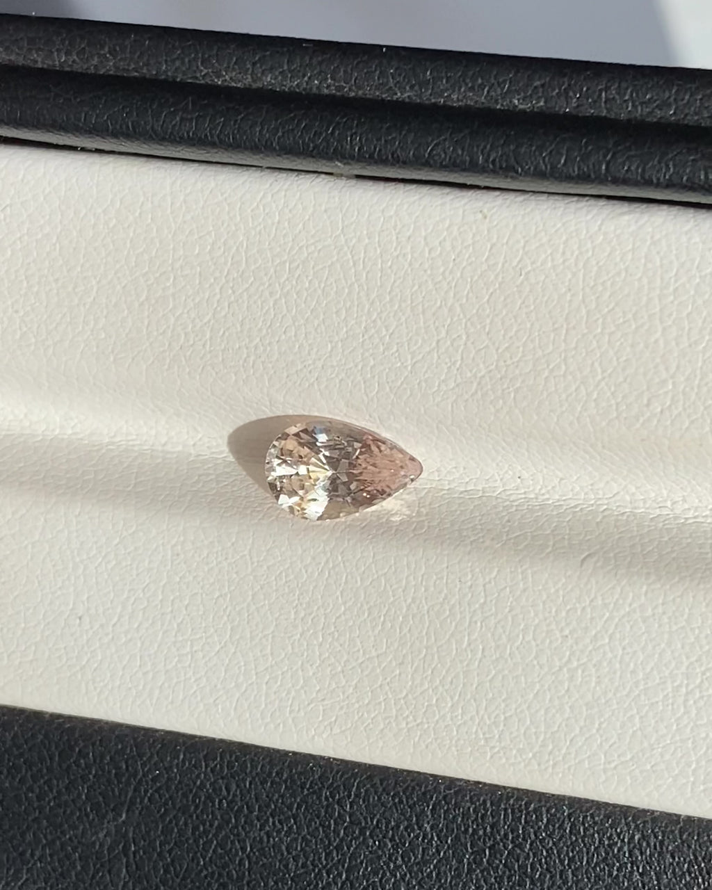1.60 ct Pinkish Yellow Pear Madagascar Sapphire Heated Gemstone