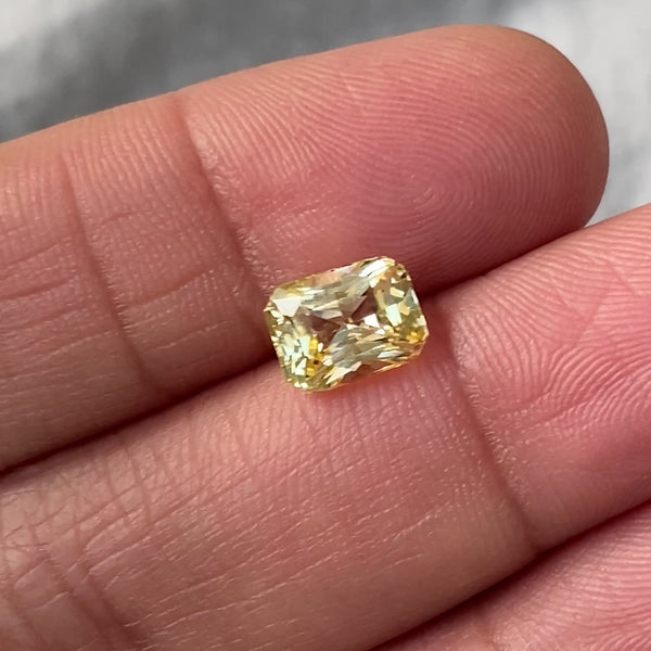 2.05 ct Yellow Sapphire Radiant Cut Natural Unheated