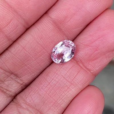 2.04 ct Peach Lite Pink Sapphire Oval Shape Natural Unheated
