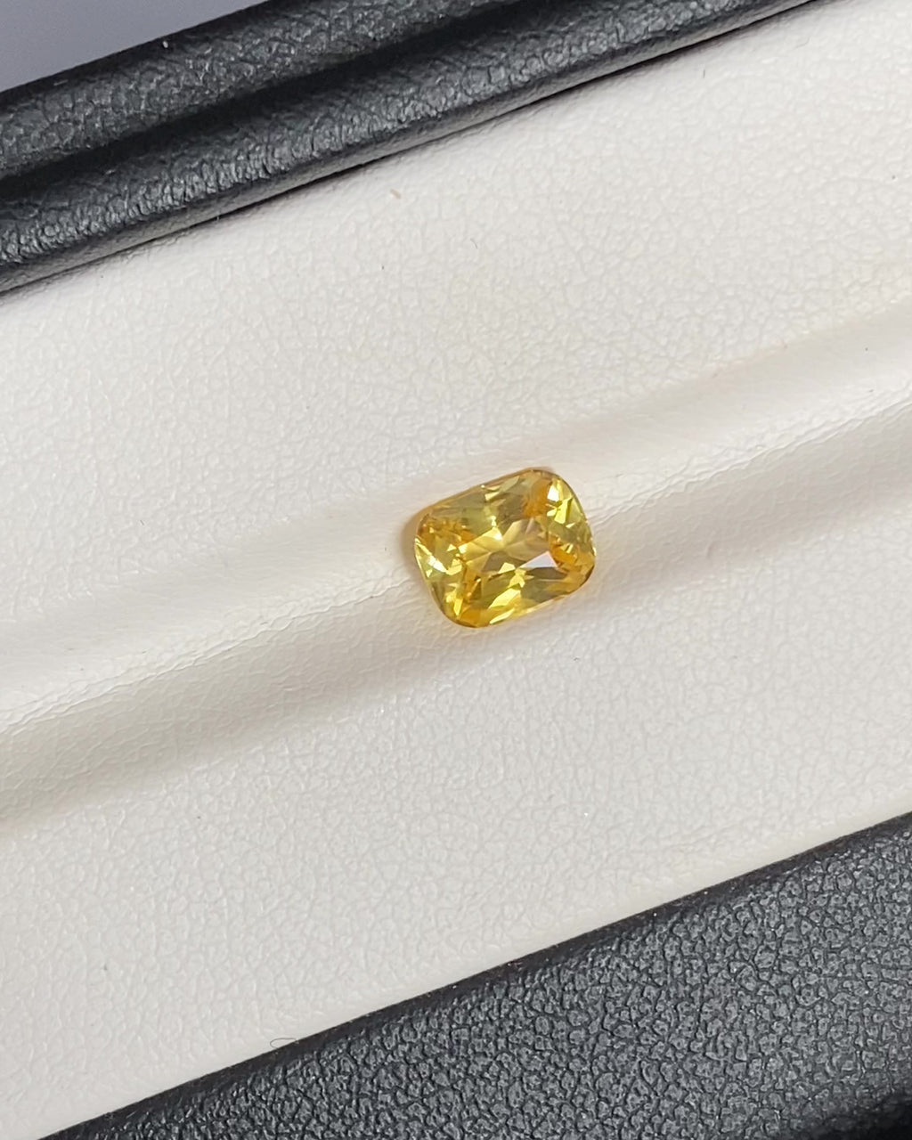 1.51 ct Yellow Rectangular Cushion Ceylon Sapphire Heated Gem