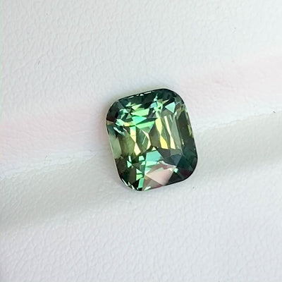 4.50 ct Yellowish Green Sapphire Rectangular Cushion Natural Unheated
