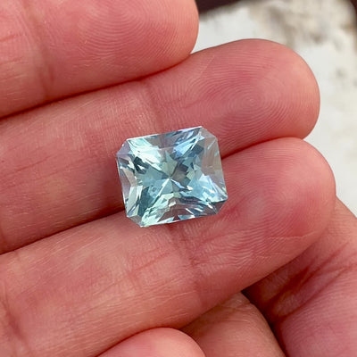 5.22 ct Aquamarine Radiant Cut Cushion Shape Natural Gems