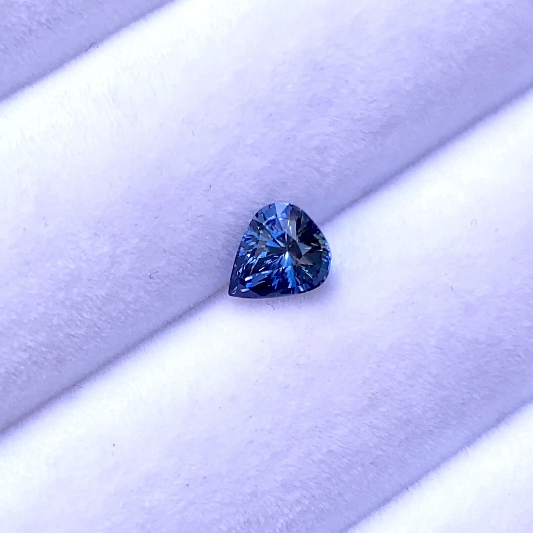 1.12 ct Blue Sapphire Pear Shap Natural Unheated Gems
