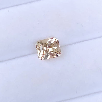 2.09 ct Champagne Peach Sapphire Radiant Cut Natural Unheated