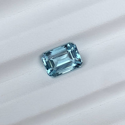 2.55 ct Aquamarine Emerald Cut Natural Sapphire Gemstones