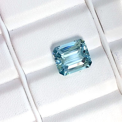 6.02 ct Aquamarine Lite Green Emerald Cut Natural Gemstones