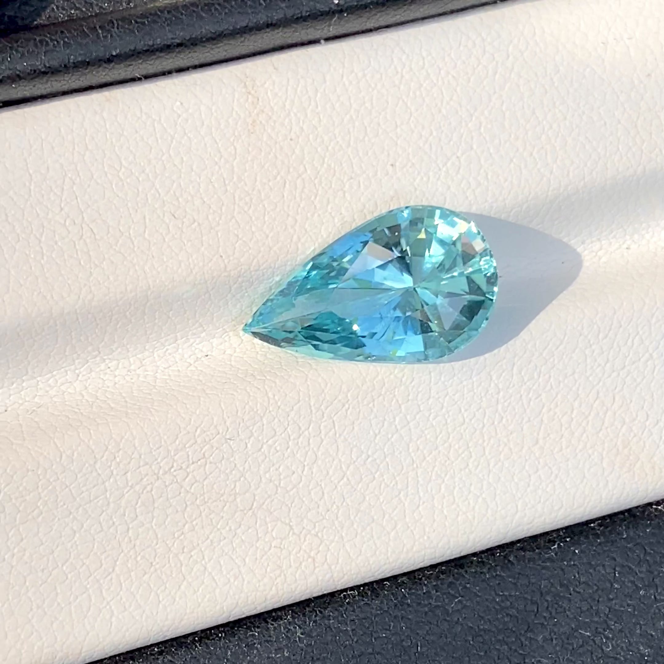 4.56 ct Aquamarine Pear Shape Natural Unheated Certified