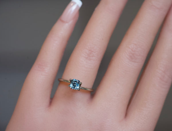 unheated 1.02 ct bluish green sapphire gemstone