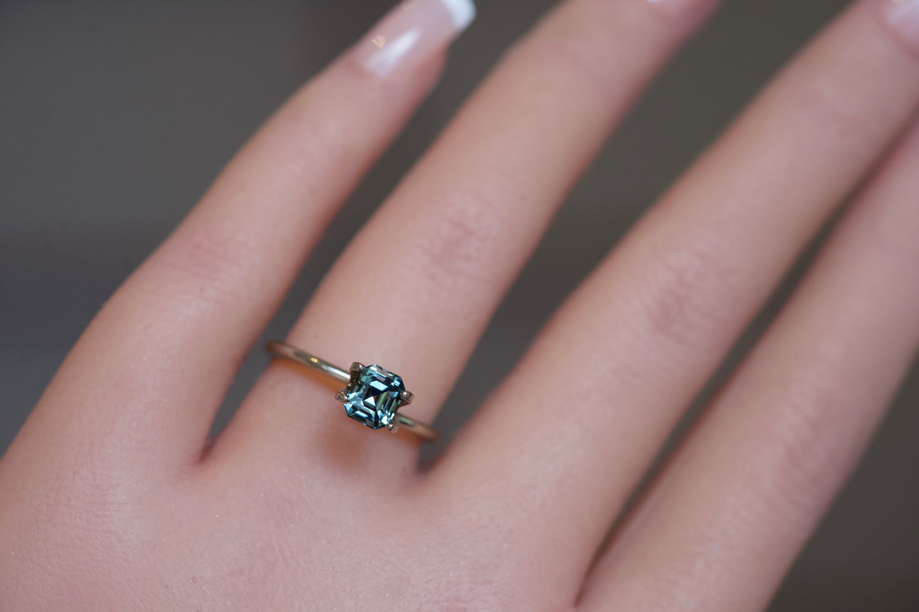1.23 ct Bluish Green Sapphire Unheated Gem