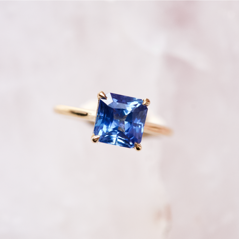 Cornflower Blue Sapphire Solitaire Engagement Ring