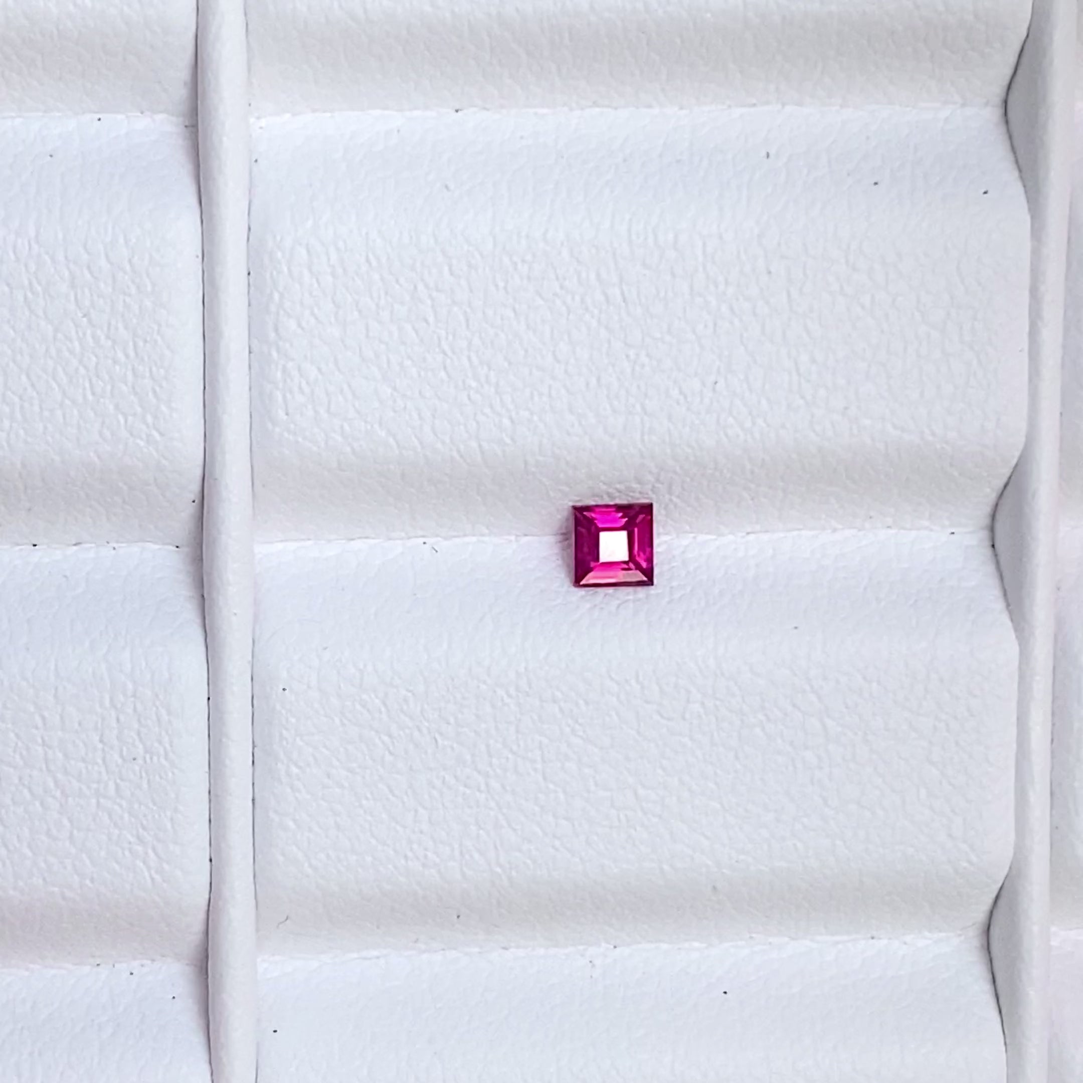 Unheated 0.23 ct Pinkish Red Ruby - Princess Cut