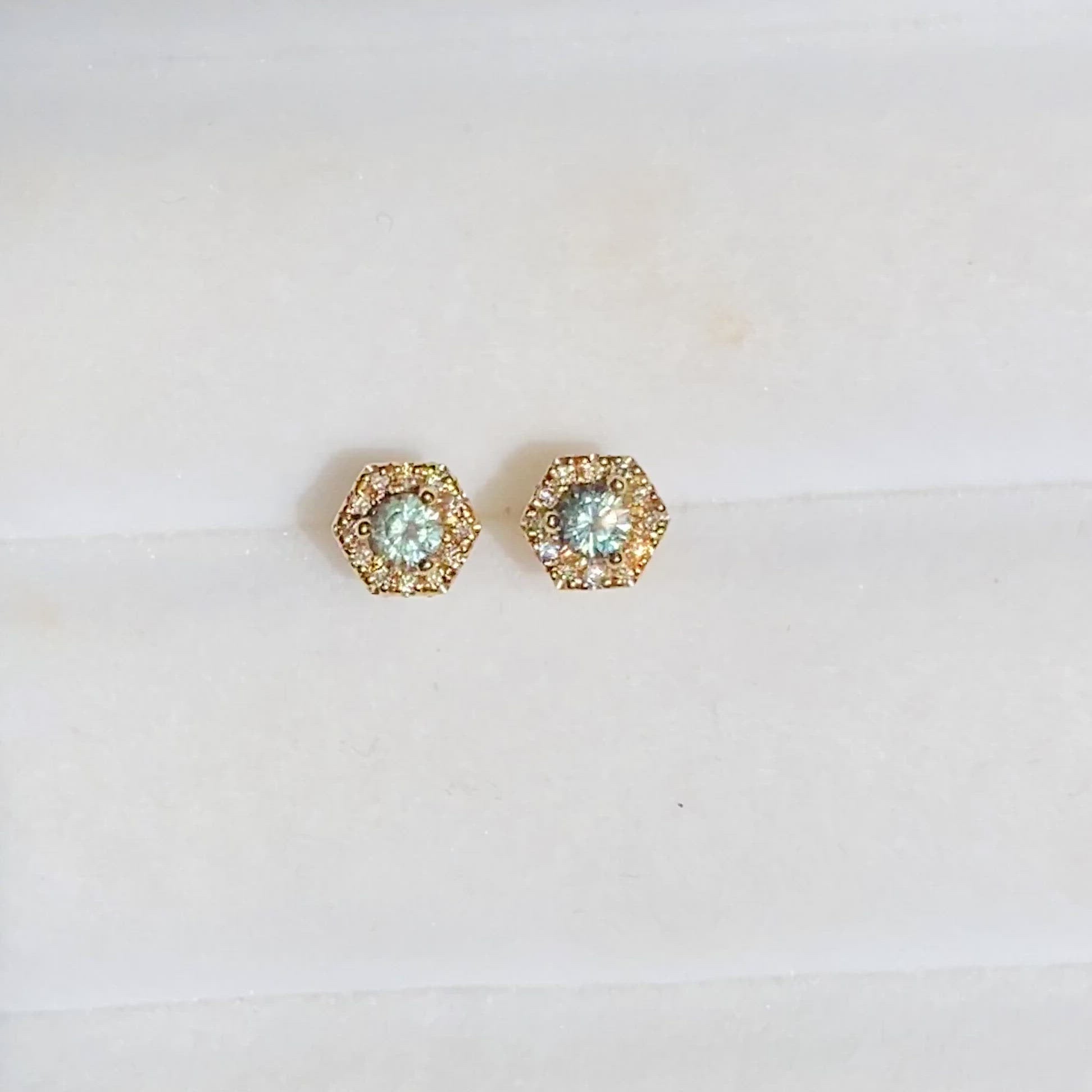 PETRA Mini Green Sapphire Diamond Halo Studs in 18k Gold

