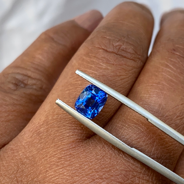 2.21 ct Cushion Cornflower Blue Sapphire Certified Unheated