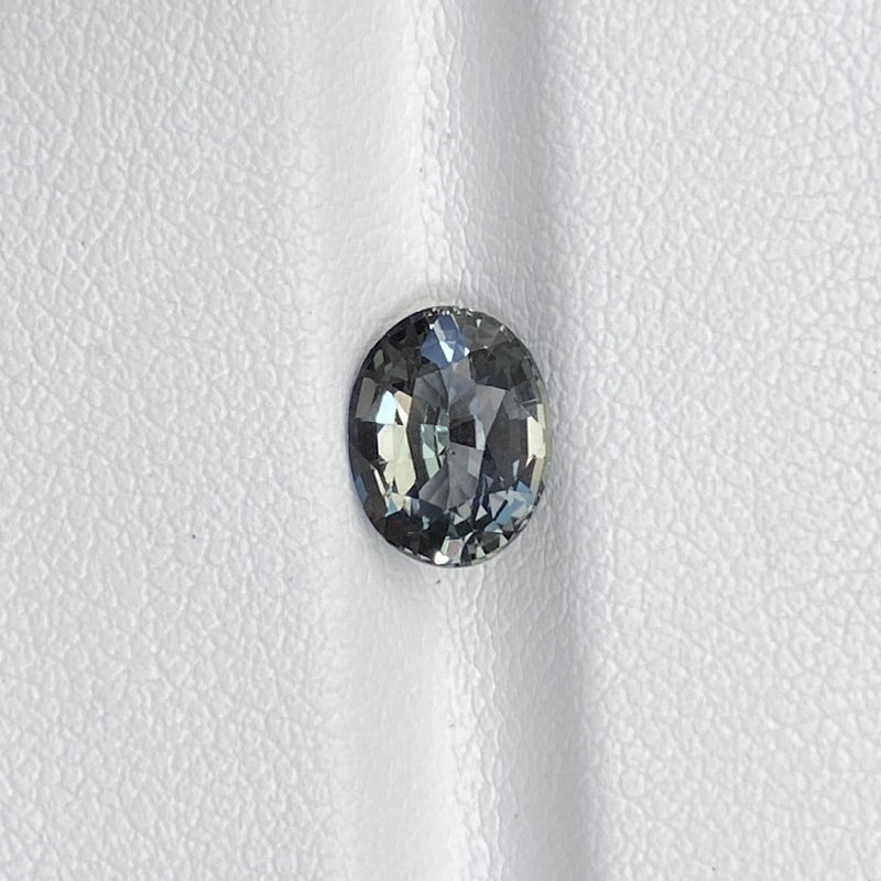 1.71 ct Green Oval Sapphire Natural Unheated
