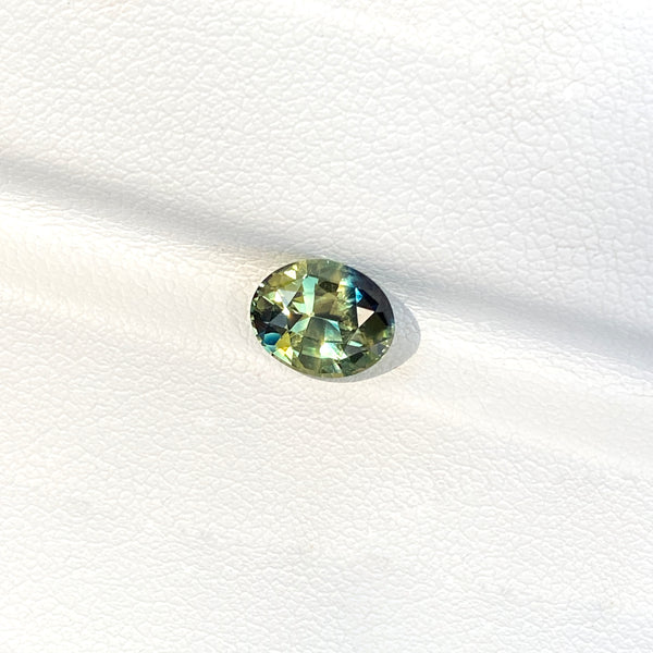 1.78 ct Teal Parti Sapphire Oval Natural Unheated