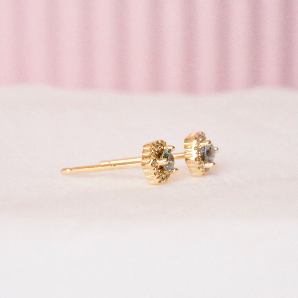 PETRA Mini Green Sapphire Diamond Halo Studs in 18k Gold


