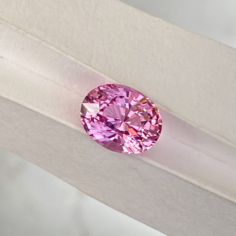 1.75 ct Pink Sapphire Oval Cut Unheated Ceylon