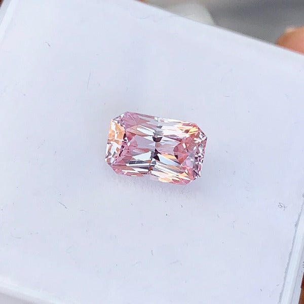 1.60 ct Peach Natural Ceylon Certified Unheated Sapphire