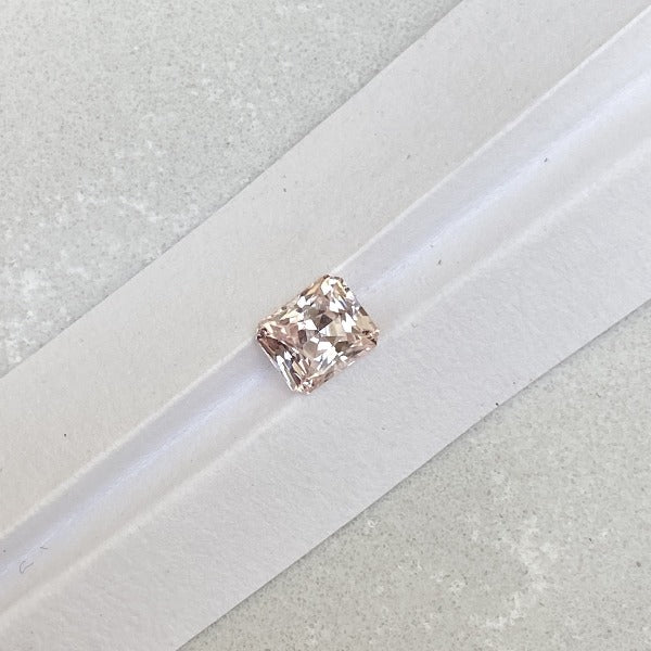 1.01 ct Pastel Peach Sapphire Certified Unheated