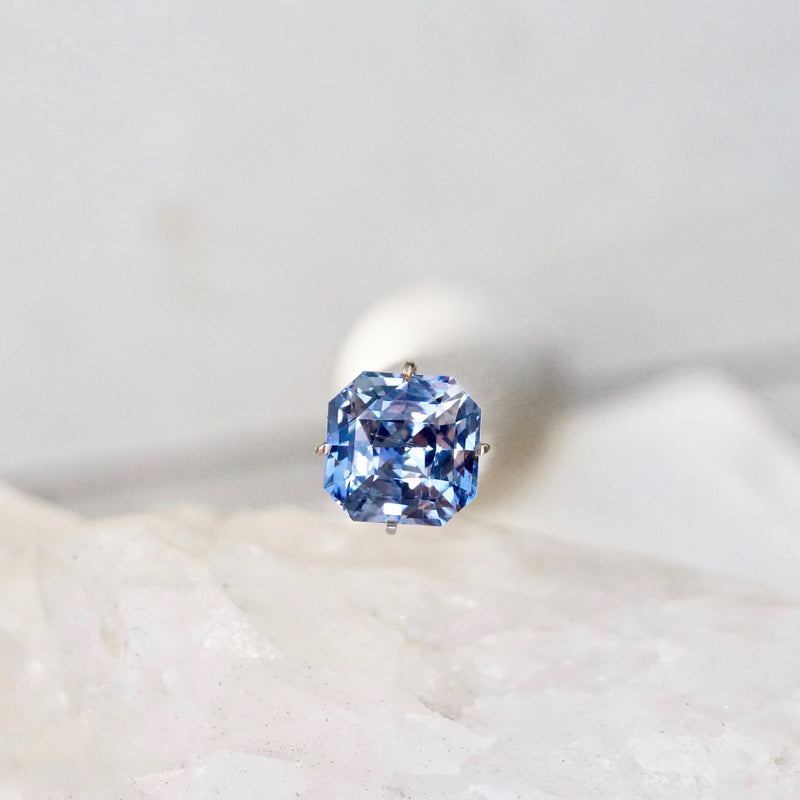 blue-sapphire-engagement-ring-square