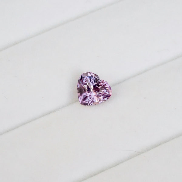 heart-pink-sapphire